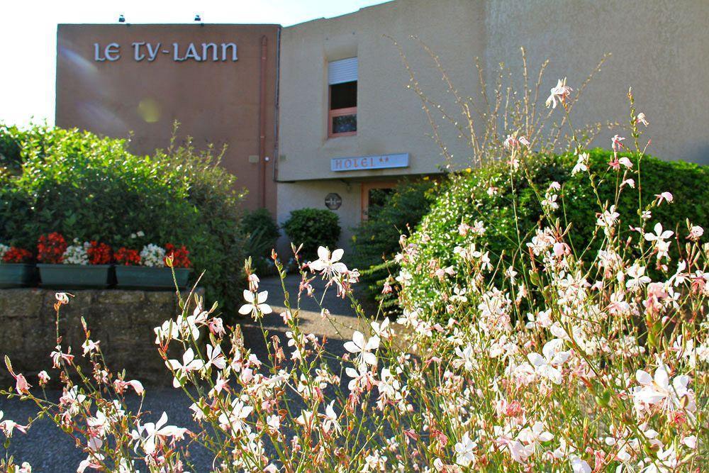 Hotel Le Ty-Lann Saint-Ave Экстерьер фото